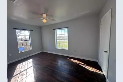 211 Sunnyside Drive, Waxahachie, TX 75165 - Photo 14