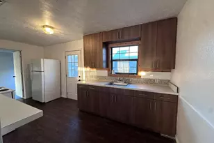 211 Sunnyside Dr, Waxahachie, TX 75165 - Photo 8