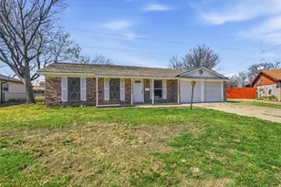 620 Edna Ct, Everman, TX 76140 - Photo 2
