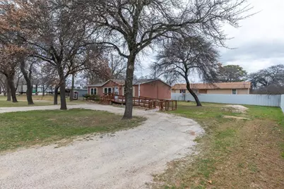 717 Marlin Street, Clyde, TX 79510 - Photo 2