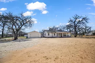 289 Co Rd 3550, Paradise, TX 76073 - Photo 8
