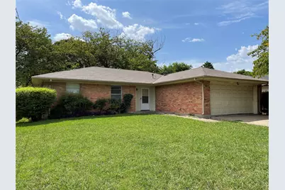 123 Evelyn Street, DeSoto, TX 75115 - Photo 2