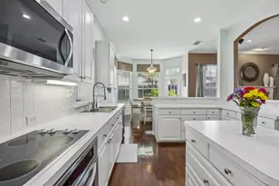 9612 St Annes Dr, Plano, TX 75025 - Photo 8