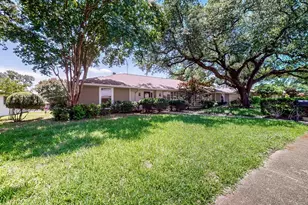 7116 Town Bluff Dr, Dallas, TX 75248 - Photo 2
