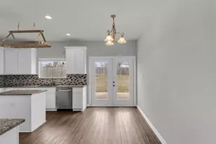 2811 W Washington St, Denison, TX 75020 - Photo 10