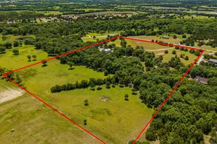 1878 N Lincoln Park Rd, Van Alstyne, TX 75495 - Photo 4