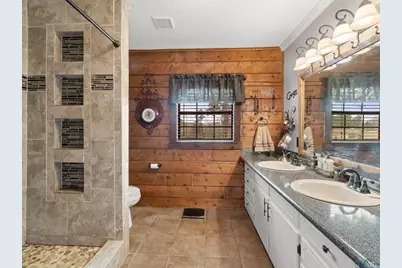 5466 Glenwood Drive, Gilmer, TX 75645 - Photo 16