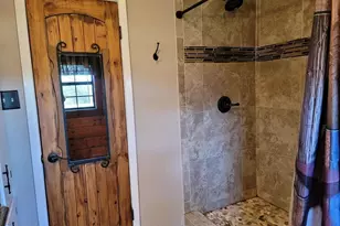 5466 Glenwood Dr, Gilmer, TX 75645 - Photo 28