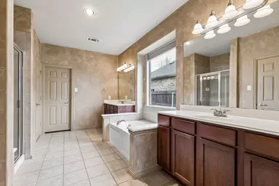 915 Fieldstone Drive, Cedar Hill, TX 75104 - Photo 20