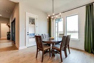 101 Grey Wolf Ct, Godley, TX 76044 - Photo 12