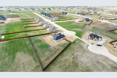 101 Grey Wolf Court, Godley, TX 76044 - Photo 38