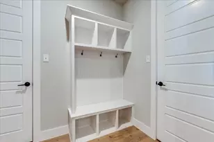 101 Grey Wolf Ct, Godley, TX 76044 - Photo 28