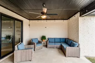 101 Grey Wolf Ct, Godley, TX 76044 - Photo 32