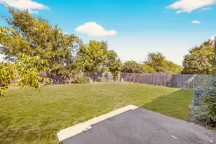 9100 Warren Dr, McKinney, TX 75071 - Photo 20