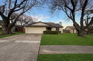 813 Via Balboa, Mesquite, TX 75150 - Photo 1