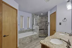 5724 Puerto Vallarta Dr, North Richland Hills, TX 76180 - Photo 22