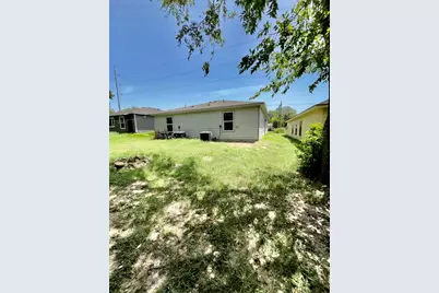 812 S 22nd Street, Temple, TX 76501 - Photo 32