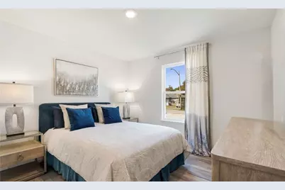 812 S 22nd Street, Temple, TX 76501 - Photo 10