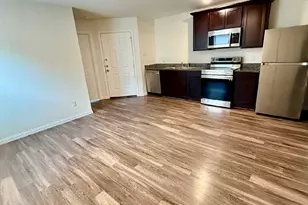 812 S 22nd St, Temple, TX 76501 - Photo 8