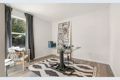 812 S 22nd Street, Temple, TX 76501 - Photo 12