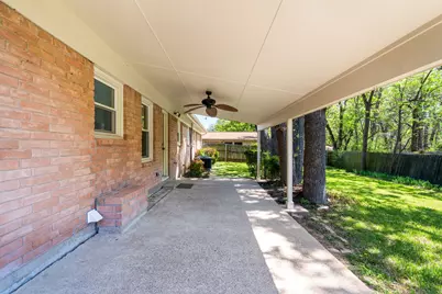 1702 Hendrix Drive, Irving, TX 75061 - Photo 18