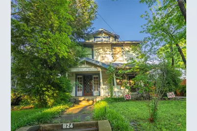 824 Elsbeth Street, Dallas, TX 75208 - Photo 1