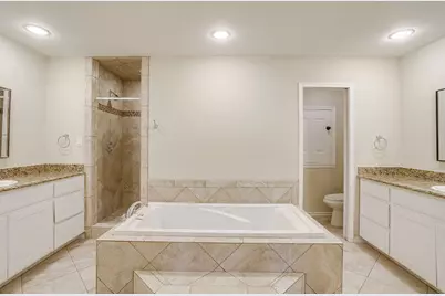 5425 Collinwood Avenue, Fort Worth, TX 76107 - Photo 26