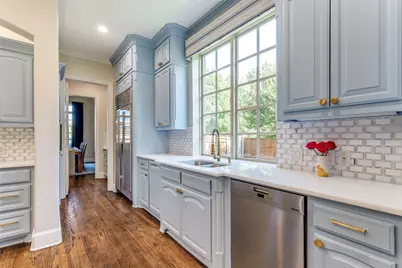 2644 Round Table Boulevard, Lewisville, TX 75056 - Photo 8