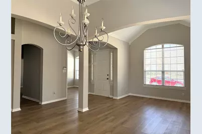 15669 Buffalo Creek Drive, Frisco, TX 75035 - Photo 6