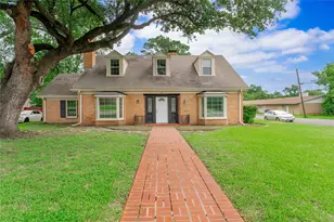 601 N 25th, Corsicana, TX 75110 - Photo 1