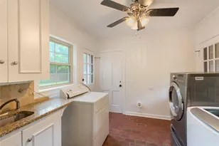 601 N 25th, Corsicana, TX 75110 - Photo 12