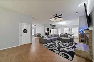 3709 Scott Dr, Rowlett, TX 75088 - Photo 4