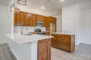 130 Abbott Ave, Covington, TX 76636 - Photo 8