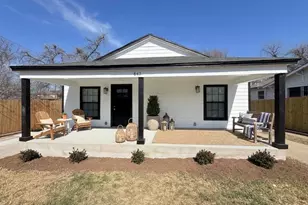 847 E Powell Ave, Fort Worth, TX 76104 - Photo 1