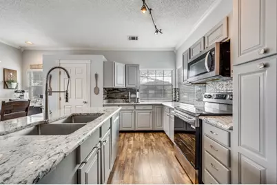 2018 Frontier Trail, Lewisville, TX 75067 - Photo 4