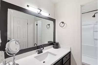 1008 Royal Lane, Graham, TX 76450 - Photo 14