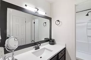 1008 Royal Ln, Graham, TX 76450 - Photo 14