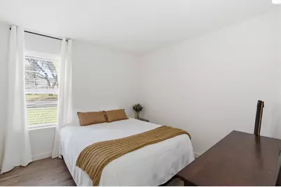 1008 Royal Lane, Graham, TX 76450 - Photo 10