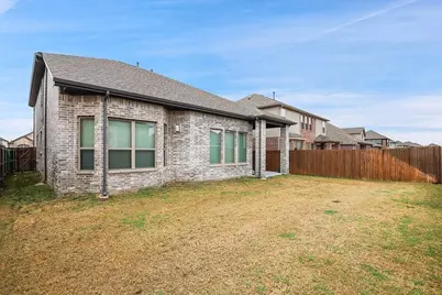 3205 Heathrow Road, Mesquite, TX 75181 - Photo 2
