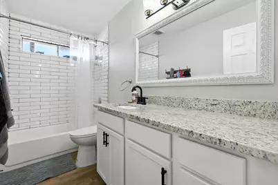 1002 Kingston Drive, Lewisville, TX 75067 - Photo 14