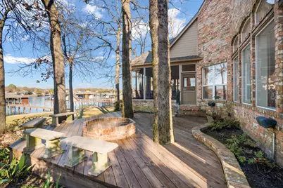 115 Hilton Head Island Drive, Mabank, TX 75156 - Photo 8