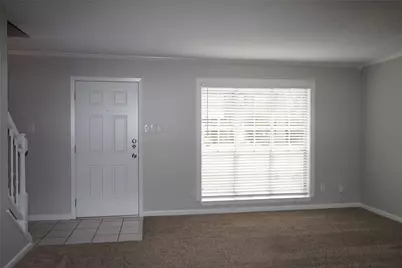 2443 N Graham Drive, Arlington, TX 76013 - Photo 2