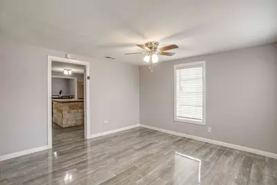 3618 Palacios Avenue, Dallas, TX 75212 - Photo 8