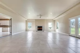 760 Alysa Ln, Waxahachie, TX 75167 - Photo 14