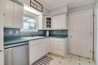 2501 Bamboo Street, Mesquite, TX 75150 - Photo 6