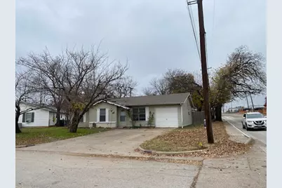 1502 N Pikeview Terrace, Arlington, TX 76011 - Photo 1