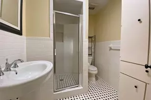 7406 Walling Ln, Dallas, TX 75231 - Photo 12