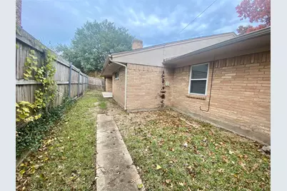 7406 Walling Lane, Dallas, TX 75231 - Photo 14