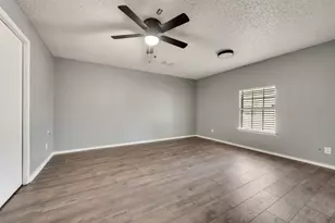 2203 Placid Dr, Carrollton, TX 75007 - Photo 8