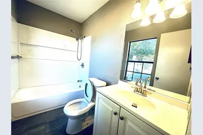 3040, 3042 Navarro Lane, Grand Prairie, TX 75052 - Photo 24